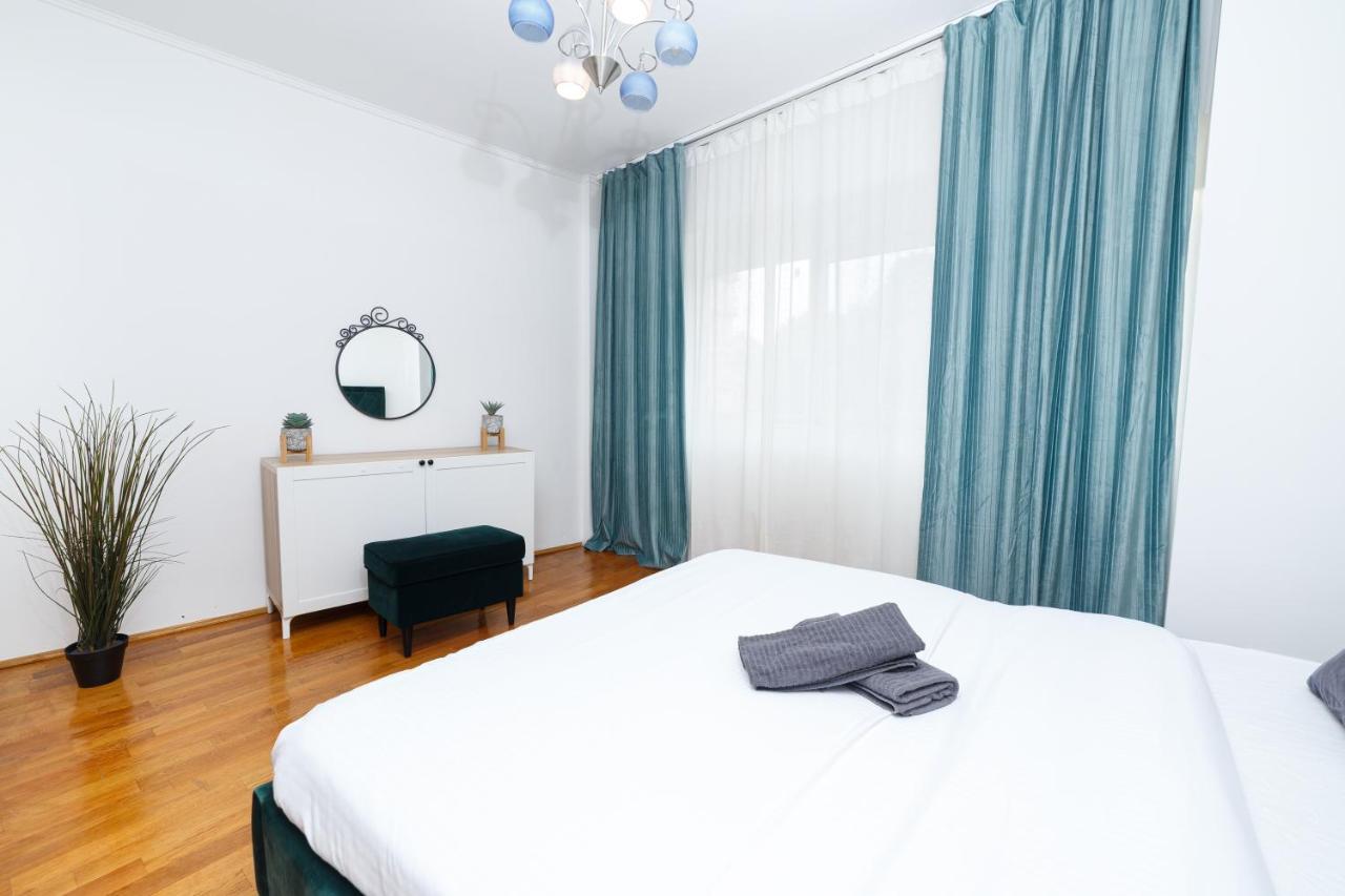 Color Apartments Unirii 14 Blv Bukurešť Exteriér fotografie