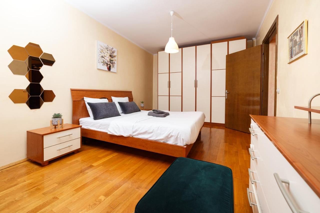 Color Apartments Unirii 14 Blv Bukurešť Exteriér fotografie
